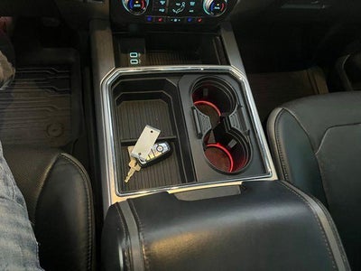 2018 Ford Super Duty F-250 SRW Platinum 4WD Crew Cab 6.75' Box