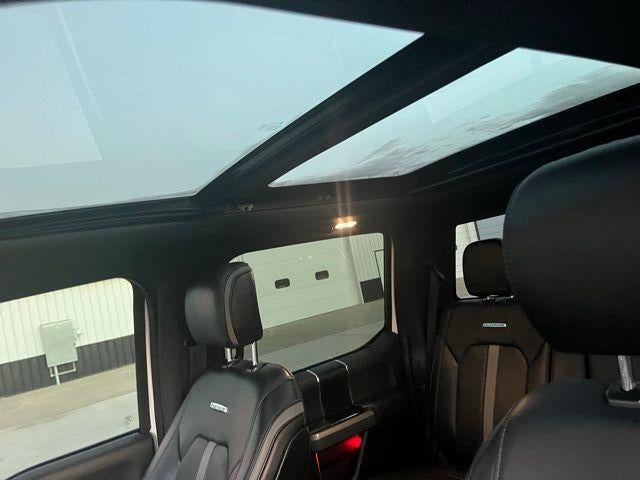 2018 Ford Super Duty F-250 SRW Platinum 4WD Crew Cab 6.75' Box