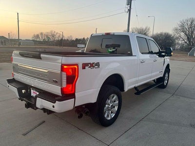 2018 Ford Super Duty F-250 SRW Platinum 4WD Crew Cab 6.75' Box
