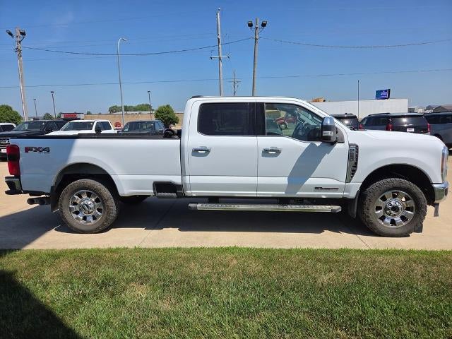 2024 Ford Super Duty F-250 SRW LARIAT 4WD Crew Cab 6.75' Box