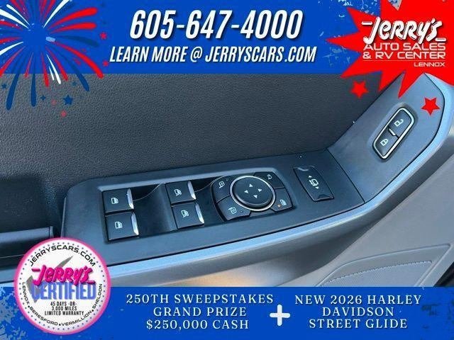 2024 Ford Super Duty F-250 SRW XLT 4WD Crew Cab 6.75' Box