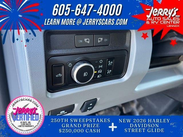2024 Ford Super Duty F-250 SRW XLT 4WD Crew Cab 6.75' Box