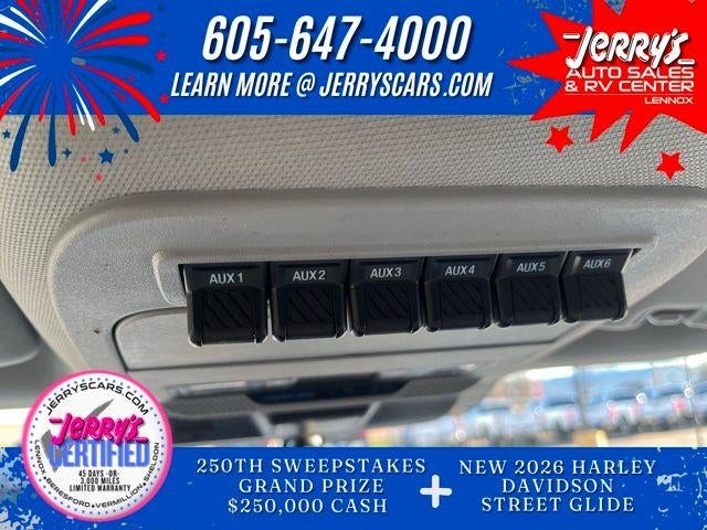 2024 Ford Super Duty F-250 SRW XLT 4WD Crew Cab 6.75' Box