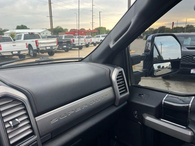 2021 Ford Super Duty F-250 SRW Platinum 4WD Crew Cab 6.75' Box