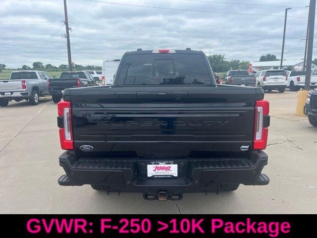 2025 Ford Super Duty F-250 SRW Platinum 4WD Crew Cab 6.75' Box
