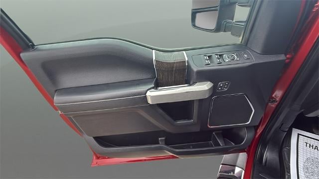 2020 Ford Super Duty F-250 SRW LARIAT 4WD Crew Cab 6.75' Box