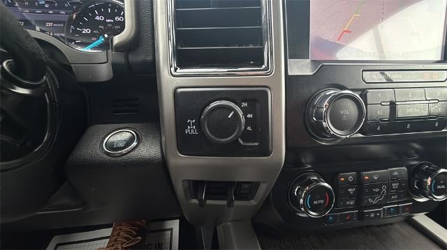 2020 Ford Super Duty F-250 SRW LARIAT 4WD Crew Cab 6.75' Box