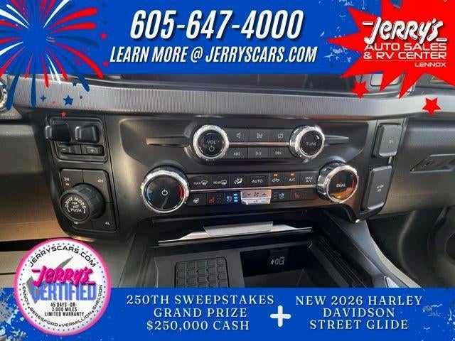2024 Ford Super Duty F-350 SRW XL 4WD Crew Cab 6.75' Box