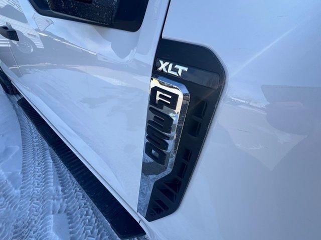 2025 Ford Super Duty F-350 SRW XL 4WD Crew Cab 6.75' Box