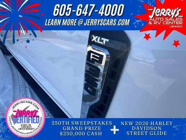 2025 Ford Super Duty F-350 SRW XL 4WD Crew Cab 6.75' Box