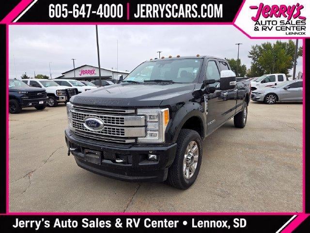2018 Ford Super Duty F-350 SRW Platinum 4WD Crew Cab 6.75' Box