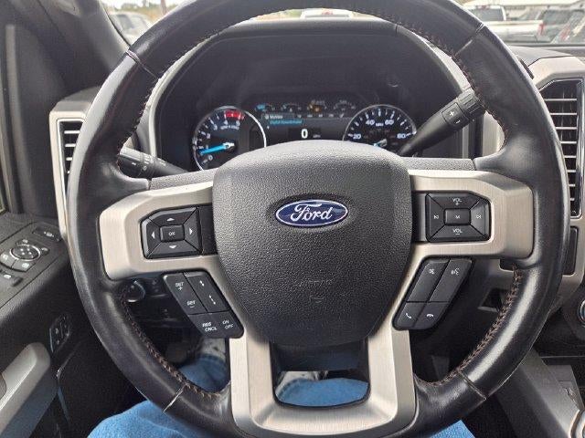2018 Ford Super Duty F-350 SRW Platinum 4WD Crew Cab 6.75' Box
