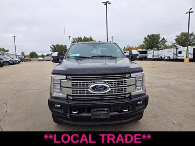 2018 Ford Super Duty F-350 SRW Platinum 4WD Crew Cab 6.75' Box