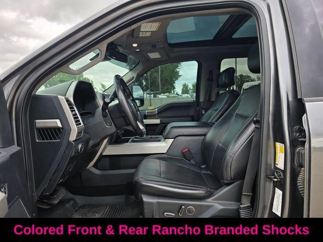 2017 Ford Super Duty F-350 SRW Lariat 4WD Crew Cab 6.75' Box