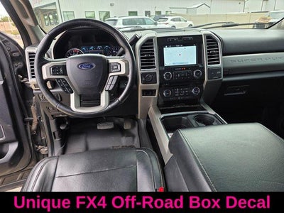 2017 Ford Super Duty F-350 SRW Lariat 4WD Crew Cab 6.75' Box