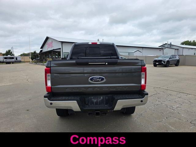 2017 Ford Super Duty F-350 SRW Lariat 4WD Crew Cab 6.75' Box