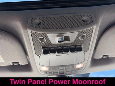 2017 Ford Super Duty F-350 SRW Lariat 4WD Crew Cab 6.75' Box