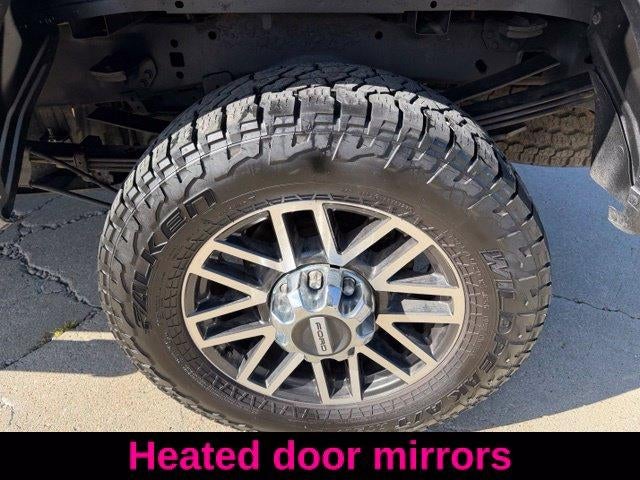 2017 Ford Super Duty F-350 SRW Lariat 4WD Crew Cab 6.75' Box