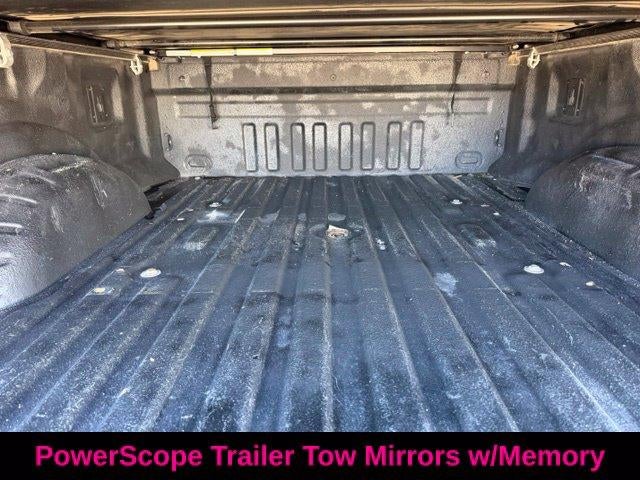 2017 Ford Super Duty F-350 SRW Lariat 4WD Crew Cab 6.75' Box