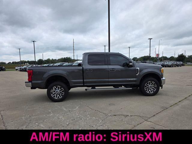 2017 Ford Super Duty F-350 SRW Lariat 4WD Crew Cab 6.75' Box