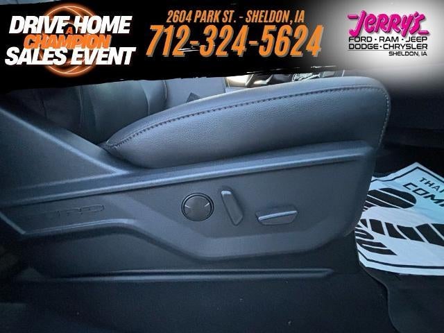 2026 Ford Super Duty F-350 SRW XL 4WD Crew Cab 6.75' Box