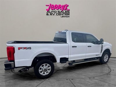 2024 Ford Super Duty F-350 SRW XLT 4WD Crew Cab 6.75' Box