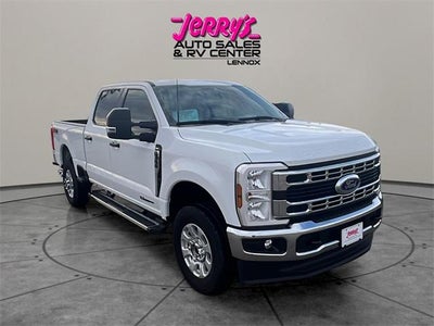 2024 Ford Super Duty F-350 SRW XLT 4WD Crew Cab 6.75' Box