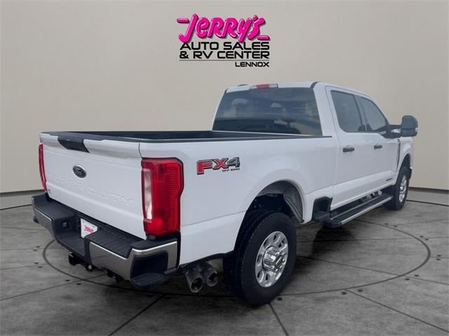 2024 Ford Super Duty F-350 SRW XLT 4WD Crew Cab 6.75' Box