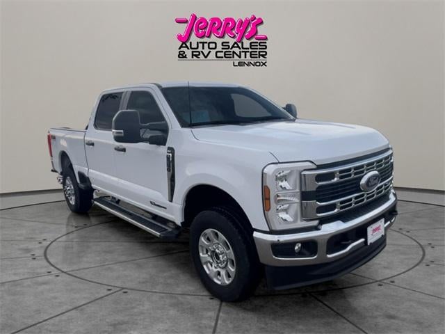 2024 Ford Super Duty F-350 SRW XLT 4WD Crew Cab 6.75' Box