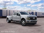 2027 Ford Super Duty F-350 DRW LARIAT 4WD Crew Cab 8' Box