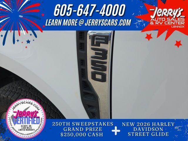 2024 Ford Super Duty F-350 DRW XL 4WD Crew Cab 8' Box