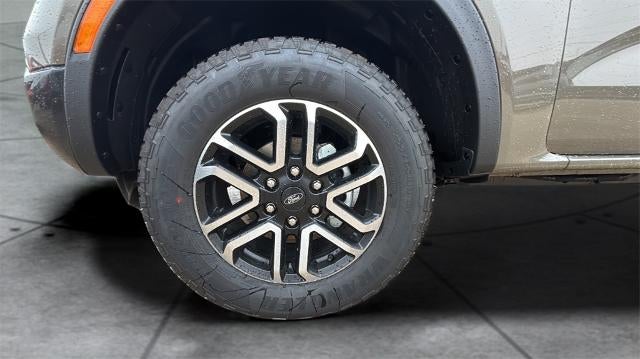 2025 Ford Ranger LARIAT 4WD SuperCrew 5' Box