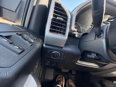 2019 Ford F-150 LARIAT 4WD SuperCrew 5.5' Box