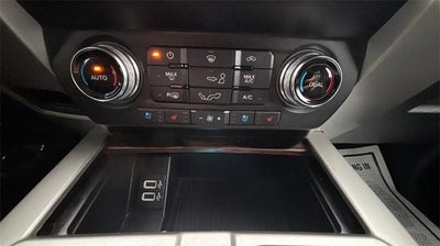 2020 Ford F-150 LARIAT 4WD SuperCrew 5.5' Box