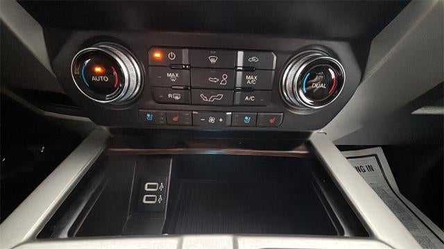 2020 Ford F-150 LARIAT 4WD SuperCrew 5.5' Box