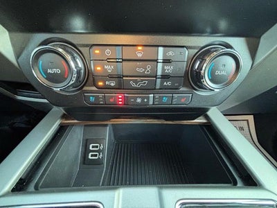 2019 Ford F-150 LARIAT 4WD SuperCrew 5.5' Box