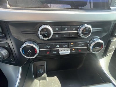 2022 Ford F-150 XL 4WD SuperCrew 5.5' Box