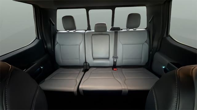 2022 Ford F-150 LARIAT 4WD SuperCrew 5.5' Box