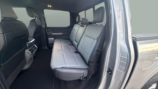 2022 Ford F-150 LARIAT 4WD SuperCrew 5.5' Box