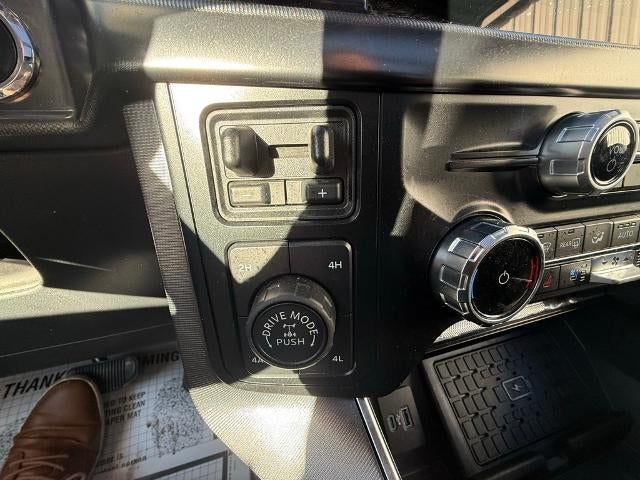 2023 Ford F-150 Platinum 4WD SuperCrew 5.5' Box