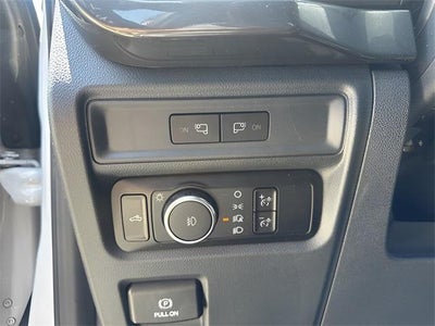 2022 Ford F-150 XL 4WD SuperCrew 5.5' Box