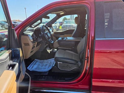 2022 Ford F-150 LARIAT 4WD SuperCrew 5.5' Box