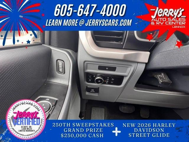 2023 Ford F-150 XLT 4WD SuperCrew 5.5' Box