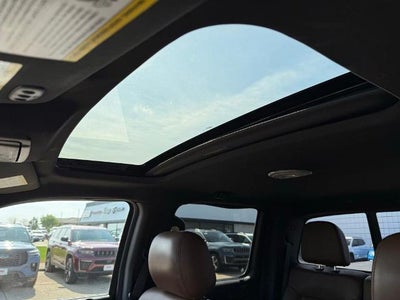 2013 Ford F-150 4WD SuperCrew 5-1/2 Ft Box Platinum