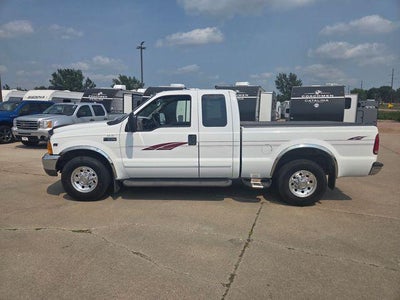 2001 Ford Super Duty F-250 XLT