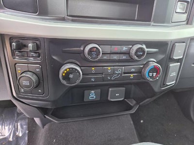 2027 Ford Super Duty F-350 SRW XLT 4WD Reg Cab 8' Box
