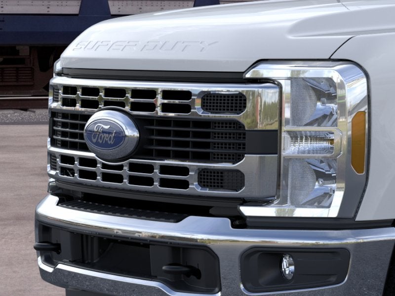 2026 Ford Super Duty F-350 SRW XL 4WD Reg Cab 8' Box