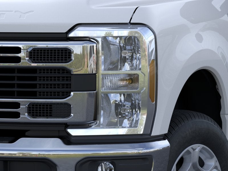 2026 Ford Super Duty F-350 SRW XL 4WD Reg Cab 8' Box