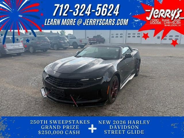 2019 Chevrolet Camaro 2dr Convertible 1LT