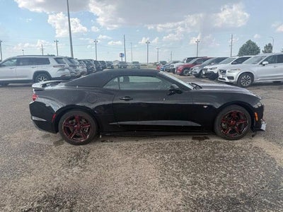 2019 Chevrolet Camaro 2dr Convertible 1LT